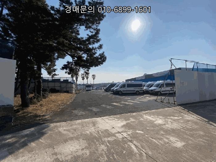  제주 국제공항 인근, 탁월한 교통 입지의 제주시 용담삼동 대규모 근린시설 경매, 4회 유찰로 찾아온 절호의 줍줍 기회! 2024타경12943