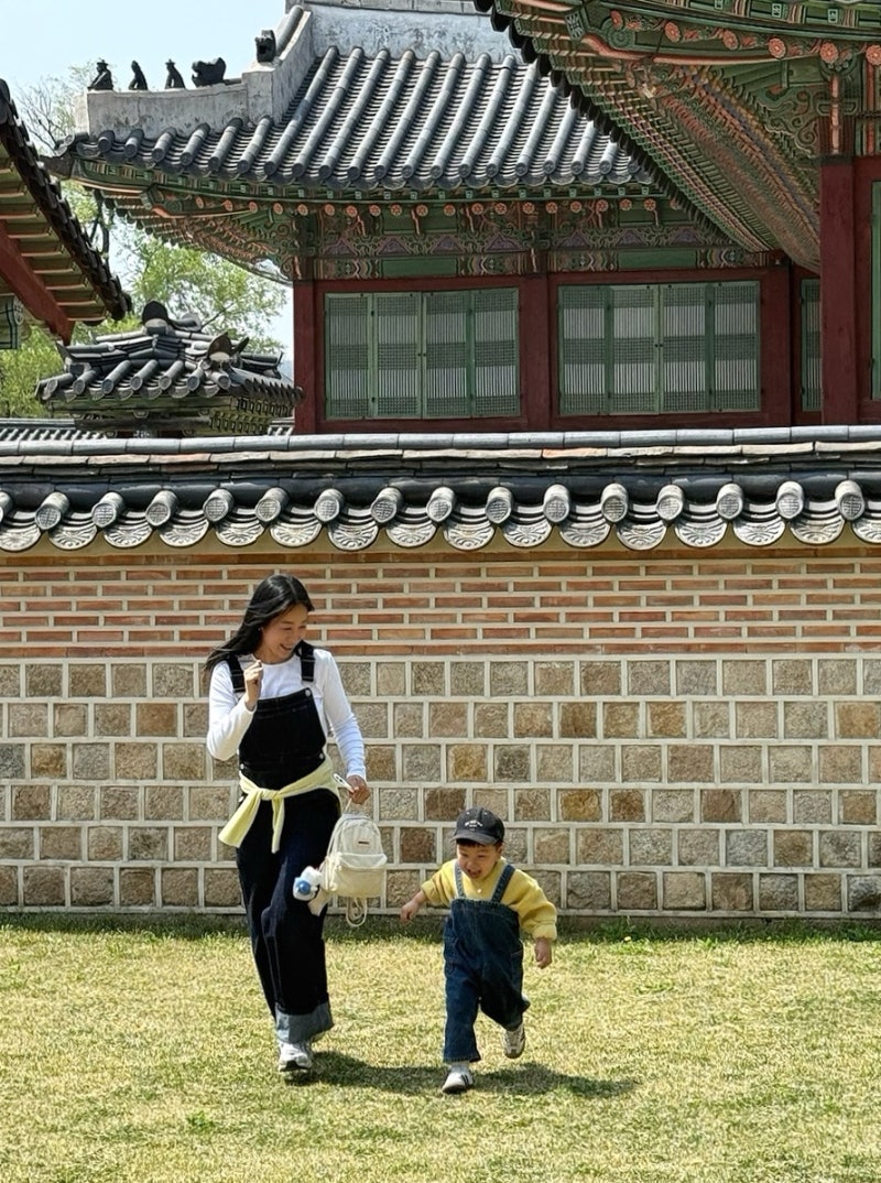서울 아이랑 갈만한곳 실외 코스 - 서울시티투어버스, 경복궁, 황생가칼국수, 백미당 삼청점....