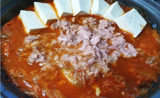  [참치아저씨 칼럼] 최고급 생참치 놔두고 캔참치 고집하는 아내, 그리고 200년의 참치캔 역사