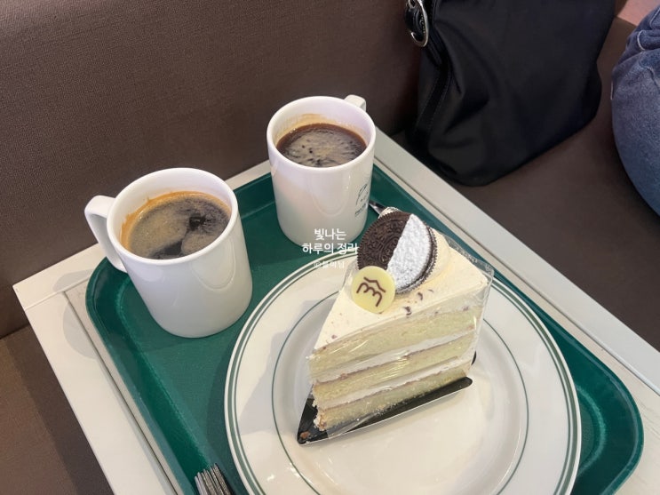 강남 디저트 맛집 팡뮤제베이커리 호두마루 생크림케이크