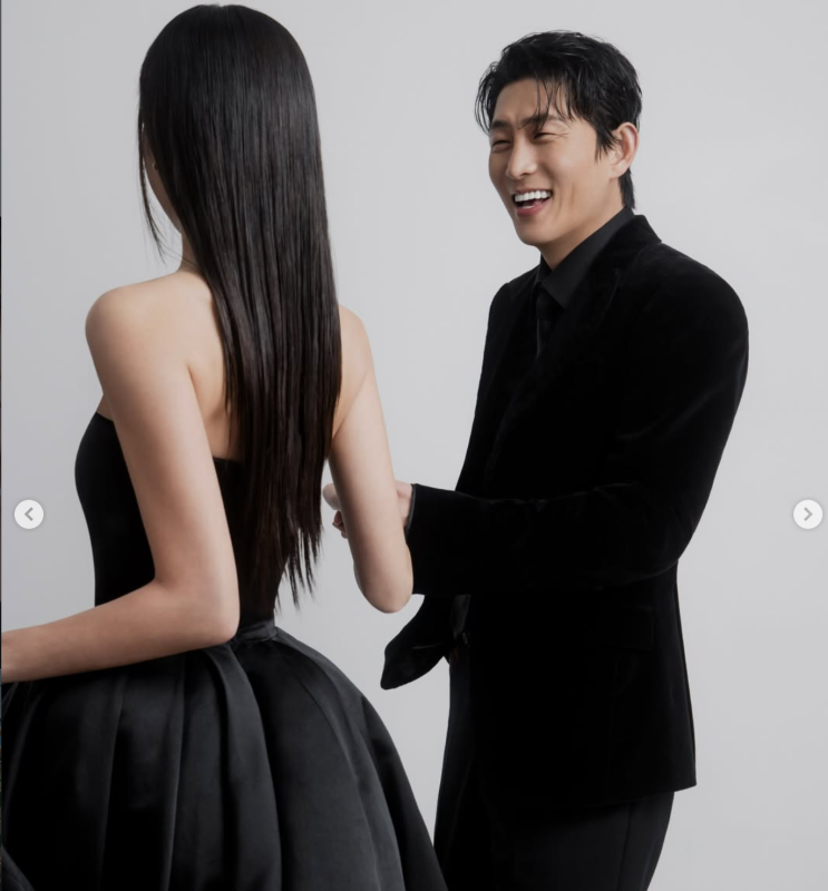  배우 고준님, 애정 가득한 미모의 아내 얼굴 공개! 웨딩화보 보니?