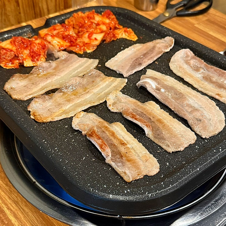  방이동 고기집 냉삼겹살 제대로 하는 돈짱 후기