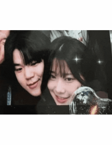  “사진이 실물을 못 담네…” 윤후, 결국 공개했다… 최유빈과 ‘현실 커플’ 된 진짜 이유 (+럽스타 시작, 인스타 주소)