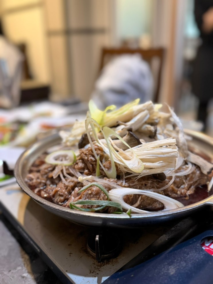  서울대병원 맛집 고궁의아침 : 불고기 한상차림 최고, 룸이 있어 회식장소로도 추천