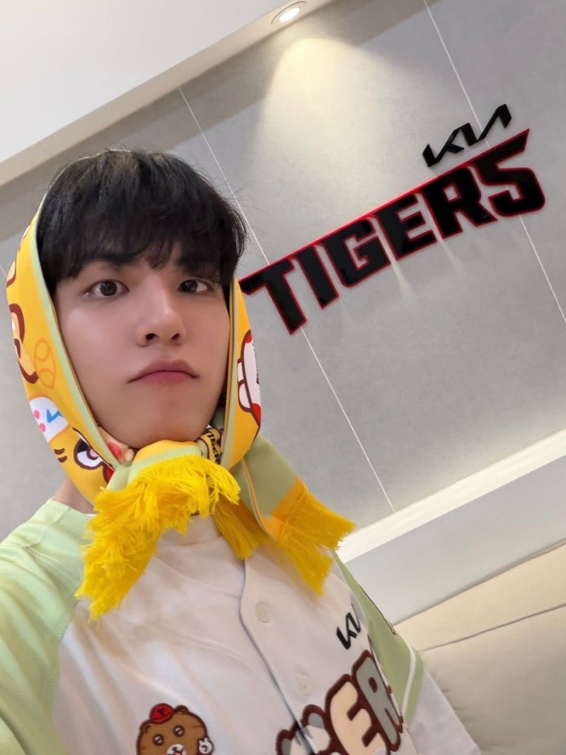 원필이 기아타이거즈 시구