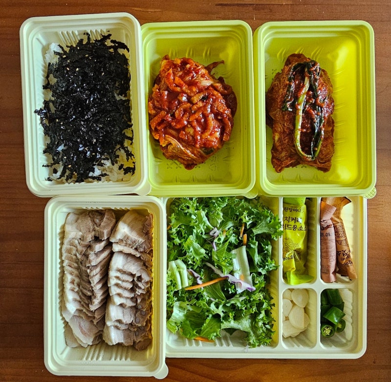 원할머니보쌈족발 반반실비보쌈 후기｜신메뉴 실비김치 원조 매운맛, 가족 외식 추천