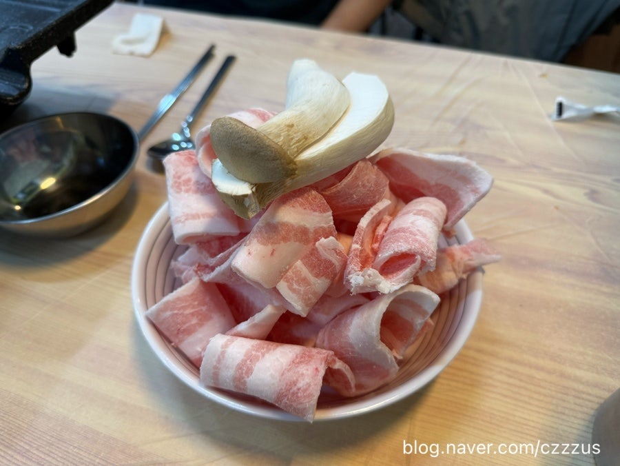 한다리왕족발보쌈 사진 6