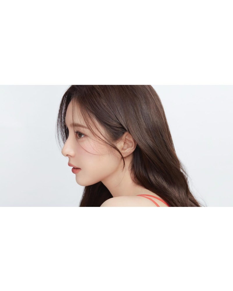 신세경 패션 스타일 분석 | 뷰티 화보부터 제주 여행 OOTD까지 완벽 정리