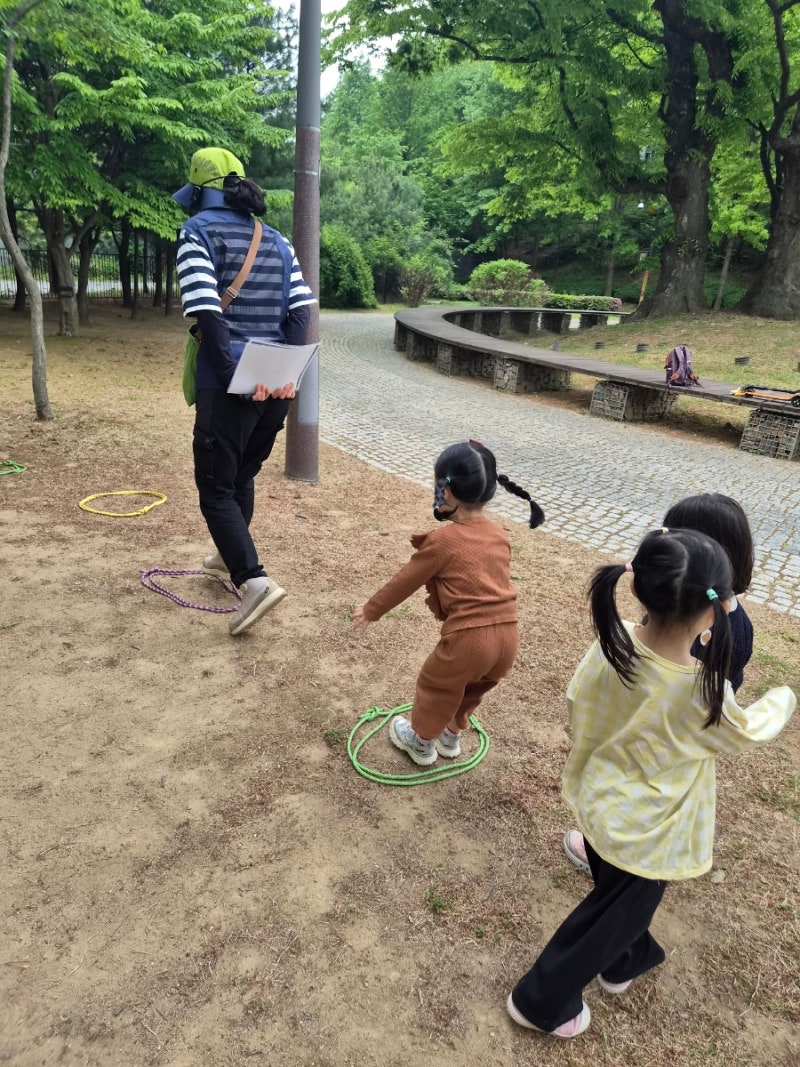 동탄 아이랑 가볼만한곳 유아숲체험 5월 프로그램｜코리요와 숲사랑 동탄호수공원 후기