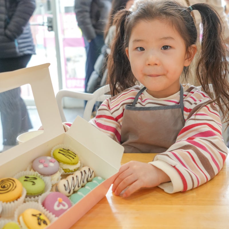 Changwon Indoor Fun: Macaron Making One-Day Class with Kids at One Drawing