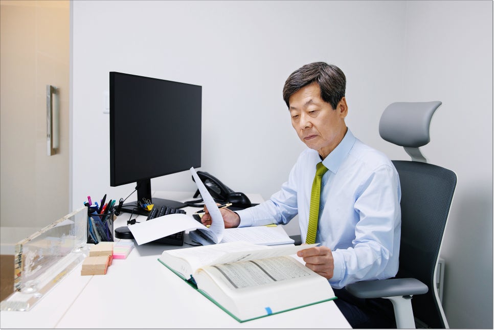 로톡변호사추천 후기 성공사례만 보면될까? 관련 사진