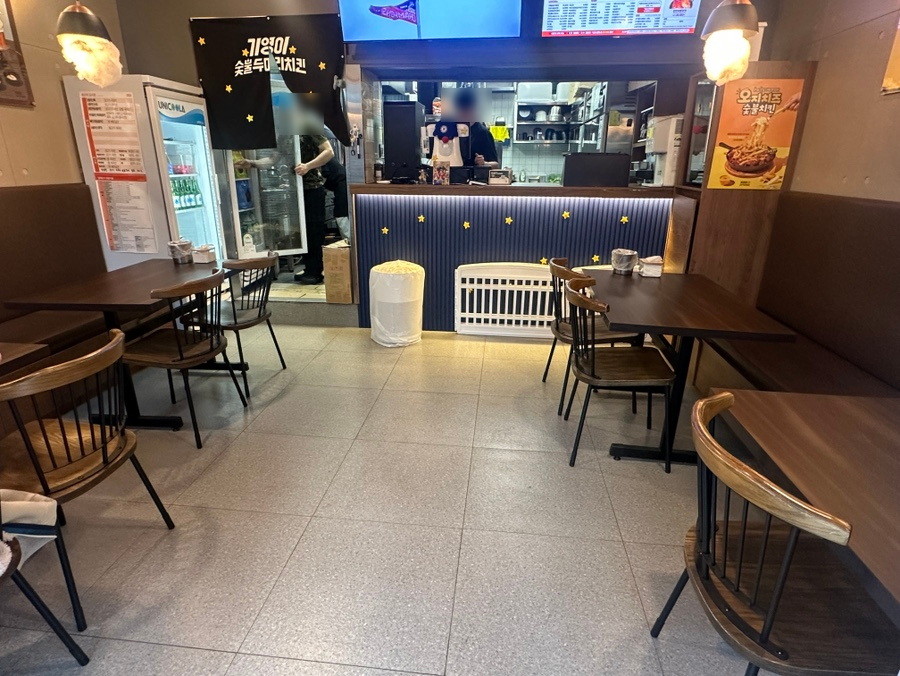 기영이숯불두마리치킨 춘천소양점 사진 3