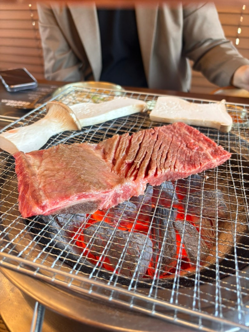 [포천 맛집] 부드러운 이동갈비와 한옥 컨셉 맛집 ‘갈비생각’ 광릉수목원본점 후기