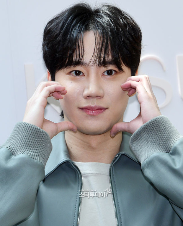 금성제 <b>이준영 군입대</b> 그리고 가수는 은퇴 과로로 쓰러진... 