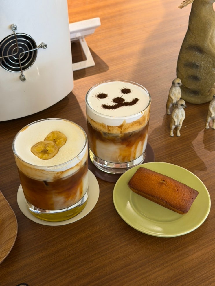  약수 카페 업사이드커피 : 커피 맛, 분위기, 친절함에 반하는 맛집
