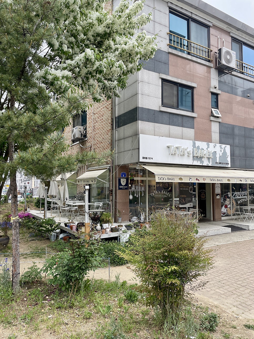 타타스베이글 아산용화점 사진 2
