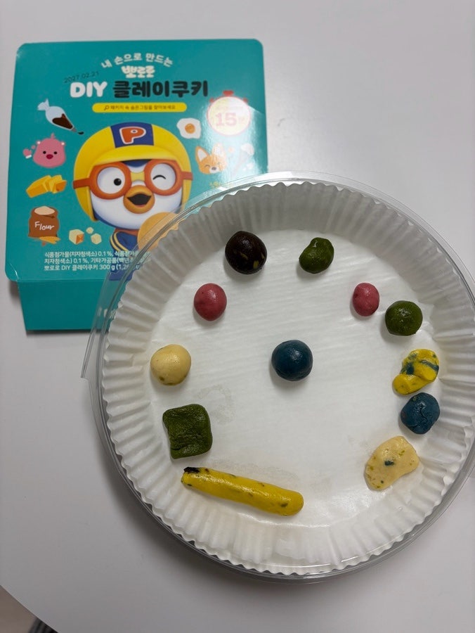 아이랑 주말 베이킹 내 손으로 만드는 뽀로로 DIY 클레이쿠키