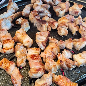 영종도 하늘도시 삼겹살 맛집 차콜그릴 숯불구이 내돈내산 후기