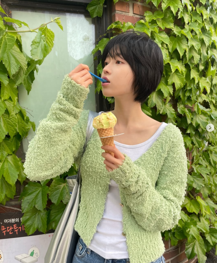  오마이걸 유아, 숏컷으로 파격 변신! 잘생쁨 비주얼에 팬들 심쿵!