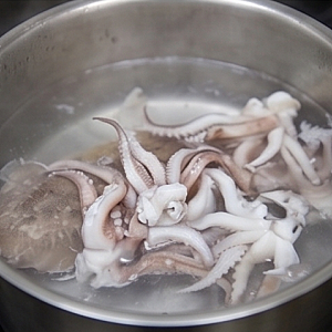 갑오징어 데치기 시간 몇분 질기지 않게 데치는 방법 총정리