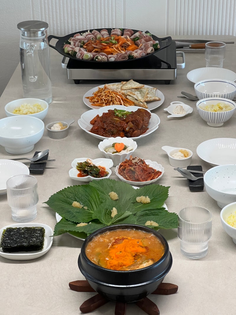 집들이음식 홈파티메뉴 집밥 같은 냉동 밀키트 추천 백년밥상 쭈꾸미볶음 된장찌개 후기