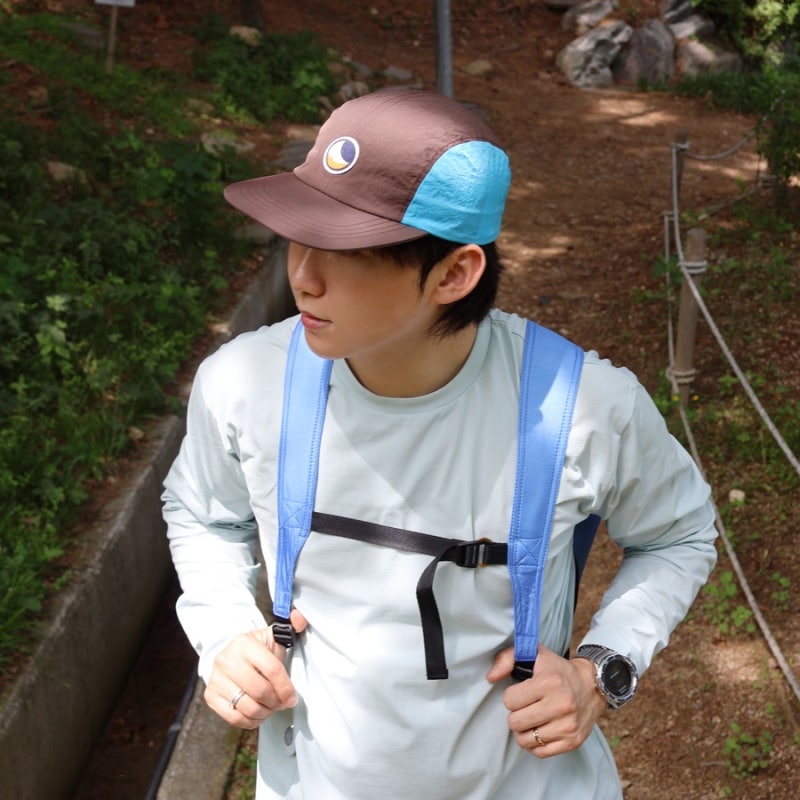 티켓투더문 여행가방 추천 가볍고 편한 백팩 플러스 캠프캡 리뷰
