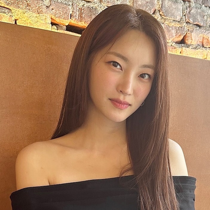 은밀한 감사 오현영 역 | 지수연 (지이수) 프로필 · 필모그래피 · 사복 패션