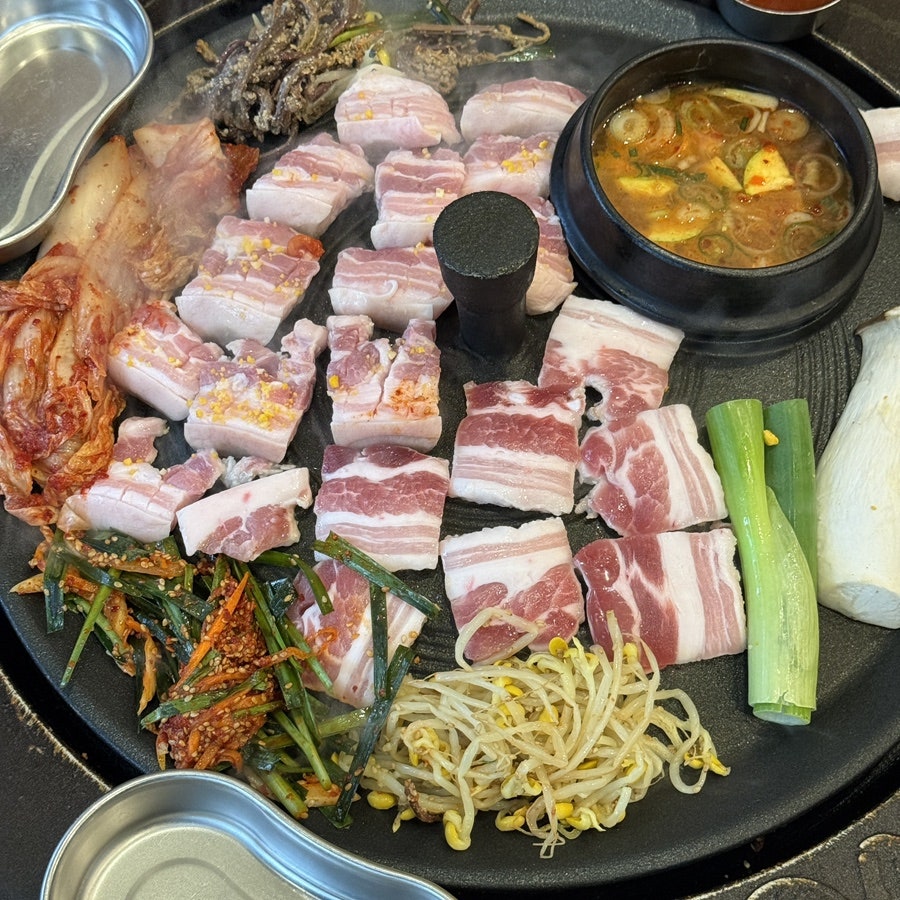 천하제일솥뚜껑 사진 1