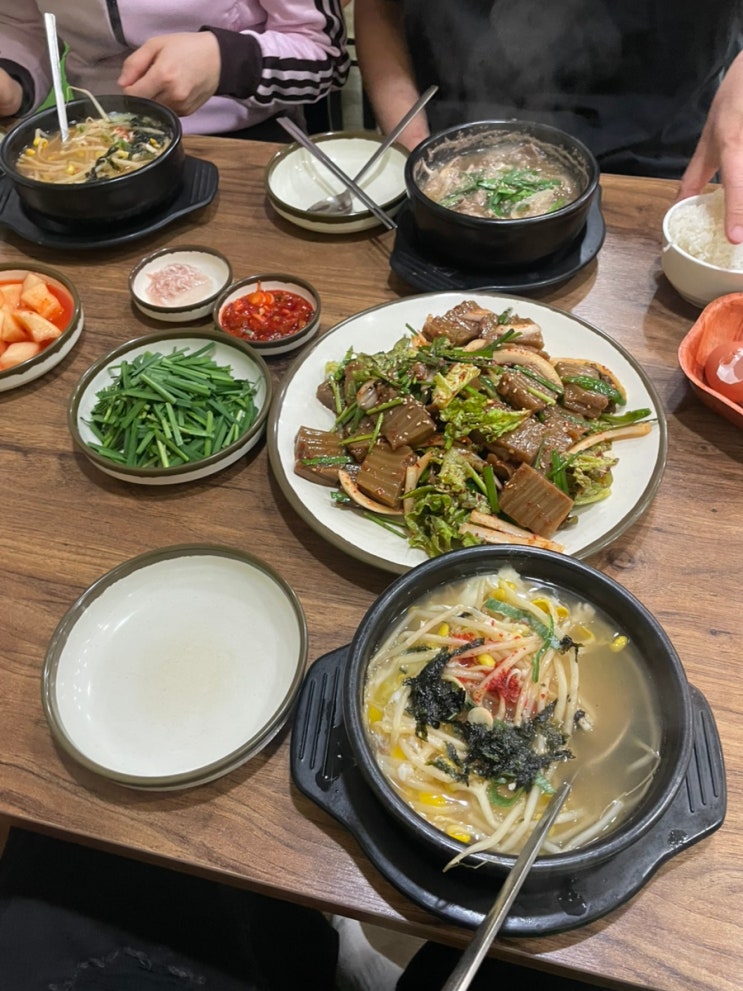 등촌역 한식맛집 한방전주콩나물국밥 등촌동점심추천 콩나물국밥 뚝배기불고기 도토리묵무침 등촌혼밥 혼술 하기 좋은 깔끔한맛집