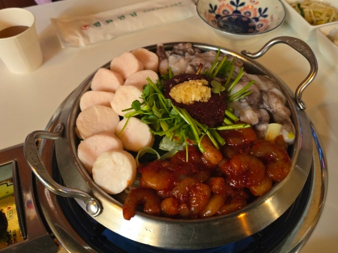  홍대 연남동 평화연남 낙곱새 우동 볶음밥 추가 추천