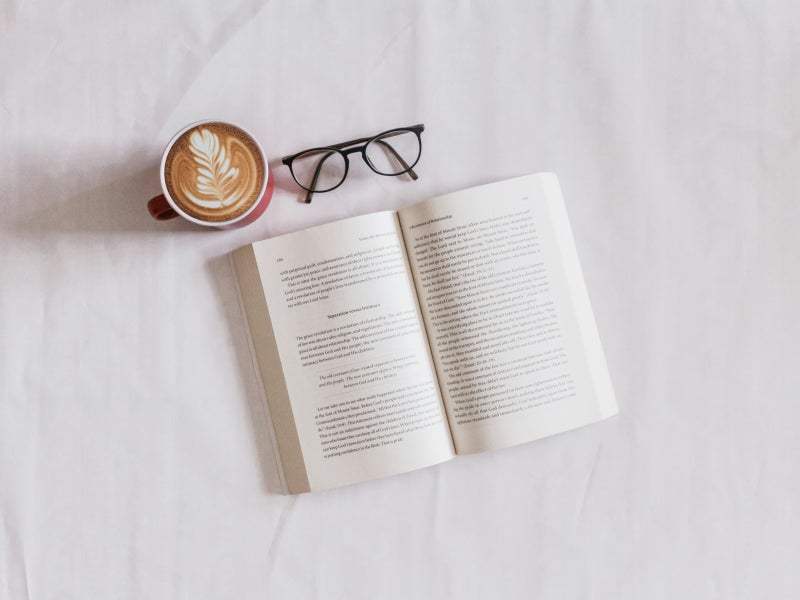 책의 주민등록증 '서지 정보', ISBN과 ISSN만 알면 끝!