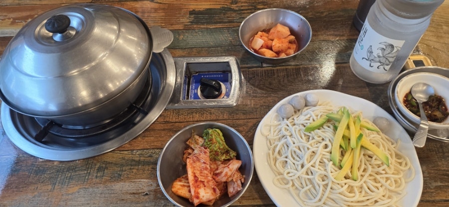 Jonggajipkalguksu photo 3
