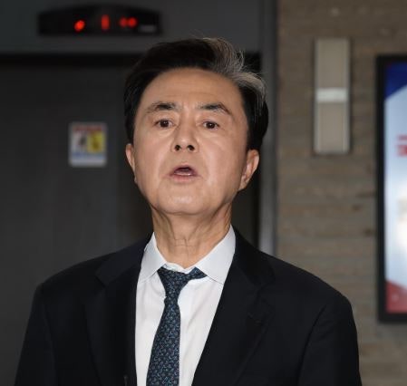 김태흠 "차라리 탈당하겠다" 정진석 공천에 지사직 사퇴 연기 배수진
