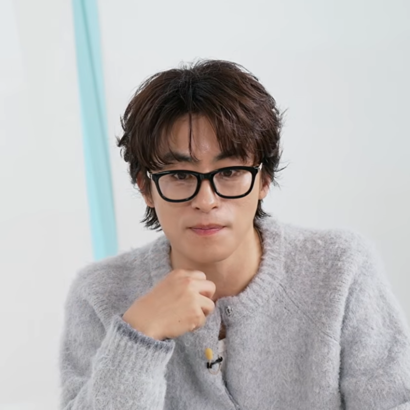 Goo Kyo-hwan's Glasses from YouTube's Salon Drip: Gucci GG2035OA Horn-Rimmed Glasses