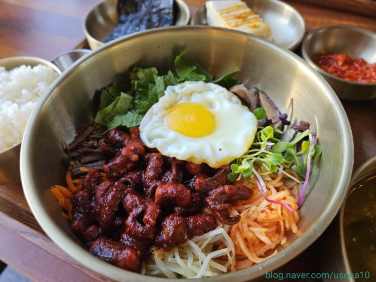  [수원 영통구] 손수비빔밥 _ 야채 안 먹는 사람도 먹게 만드는 건강하지만 맛있는 한식 | 비빔밥 매탄동맛집추천