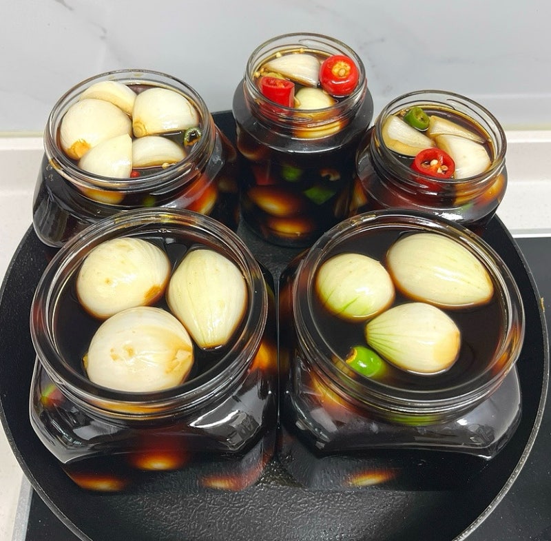 [제철 레시피] 아삭달콤 햇양파 장아찌 황금비율! 간장 종류부터 장물 온도 꿀팁까지 ✨