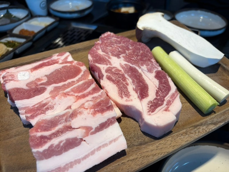 울산 명촌 고기맛집 초전숯불화로진장명촌본점 가족외식 후기 재료부터 남다른곳