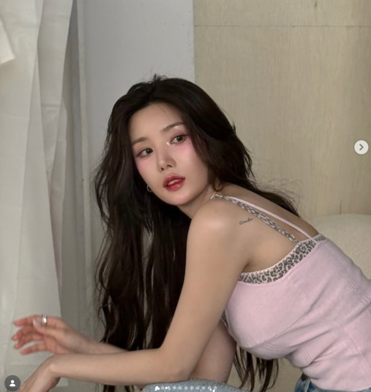  권은비, RBW 이적 후 파격 변신! 비현실적 보디라인
