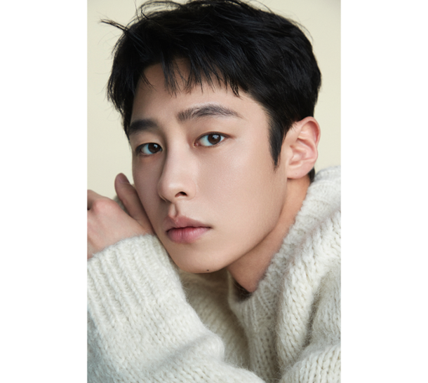 결국 마지막까지 열일했다, 이재욱 입대 전 밥은영 출격 화제