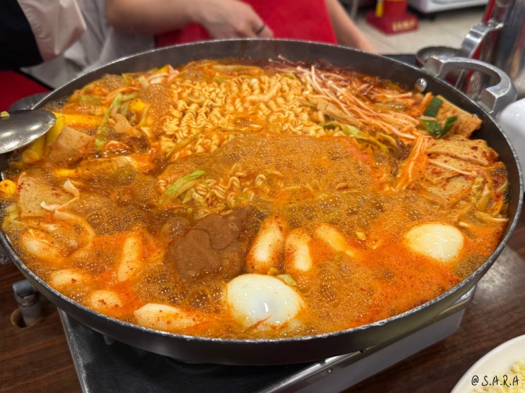  어린이날 나들이 가볼만한곳 신당동떡볶이타운 웨이팅 주차장 후기