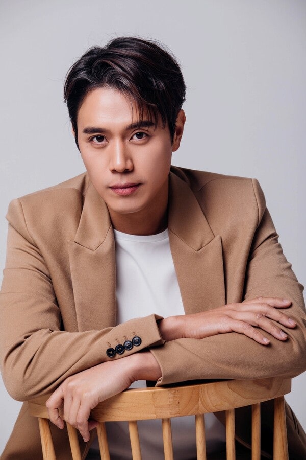 뮤지컬 배우 손준호 프로필 나이 학력 고향 결혼 아내 와이프 김소현 가족 자녀 데뷔 소속사 ....