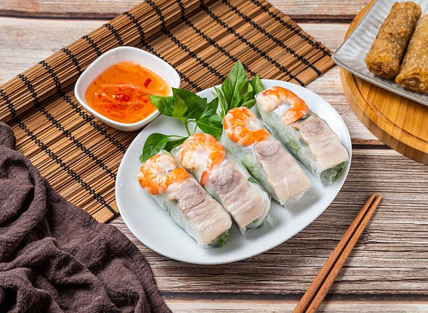 “소스 5가지만 알면 끝! 집에서 월남쌈 맛집 되는 비법 공개”