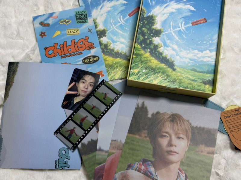 루시 정규 2집 Childish 차일디시 앨범깡 언박싱 후기