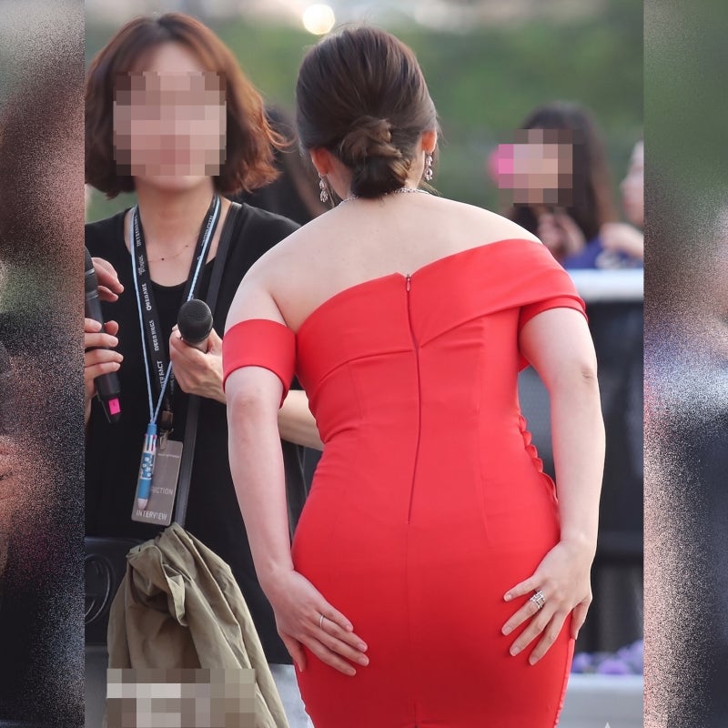 '골반퀸 아나운서' 신아영, 결혼·출산 후 완벽 복귀... "아이돌 쇼케이스 섭렵하며 MC 퀸 입증"
