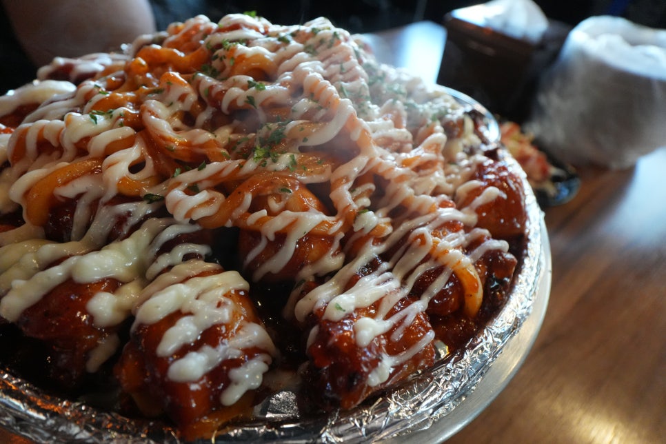 훌랄라참숯치킨 아양지구점 사진 1