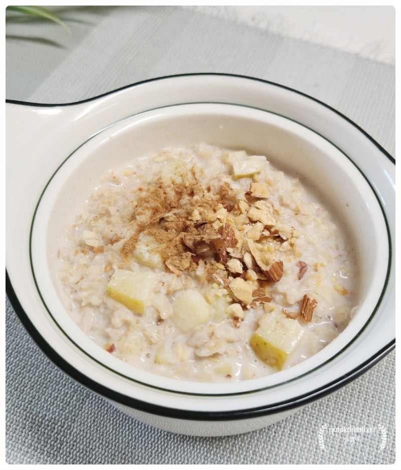 우유 오트밀죽 먹는법 | 애플 시나몬으로 맛있게 만드는 다이어트 오트밀 레시피