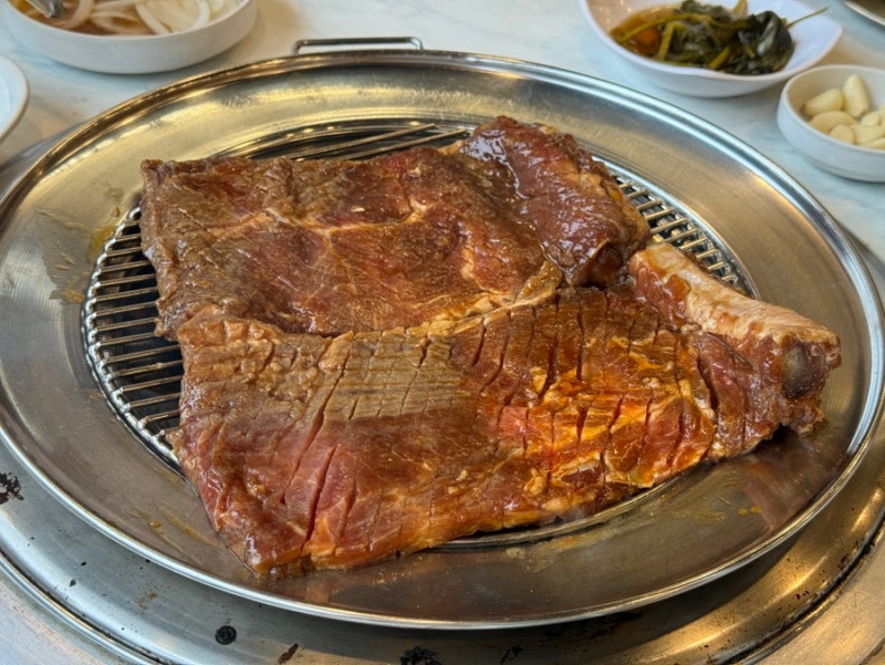[영등포] 영등포역 영등포시장역 돼지갈비 맛집 흥부골 숯불돼지 왕갈비 영등포점 내돈내산 ....