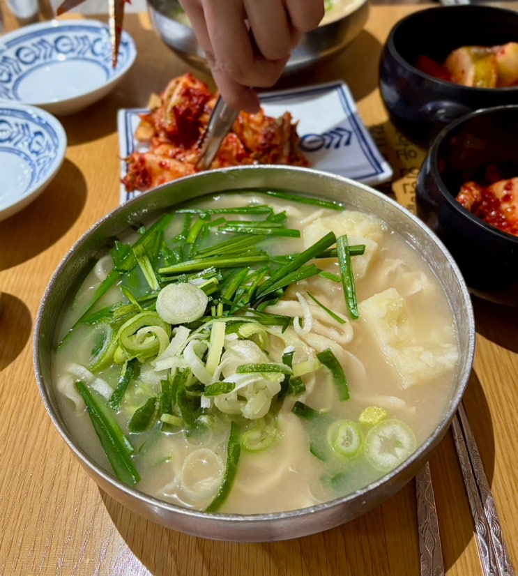  구리 잉꼬칼국수 주말 방문 내돈내산 후기 (주차, 혼밥)
