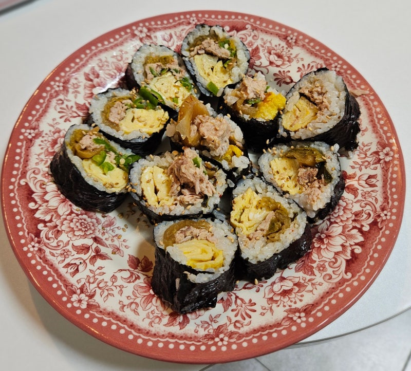 묵은지참치김밥 & 스팸땡초김밥
