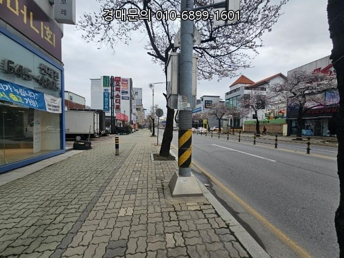  충북 제천시 중앙로2가 핵심 상권, 청주지방법원 제천지원 인근 대규모 상업용 근린시설 경매 물건 2024-244